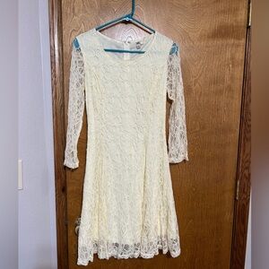 NWT Womens size L lace dress.